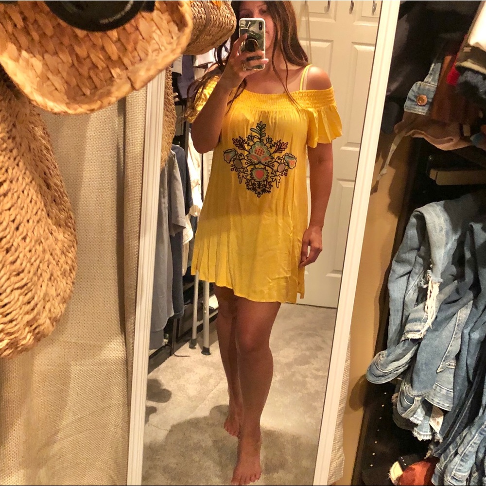 Beach dress or mini dress